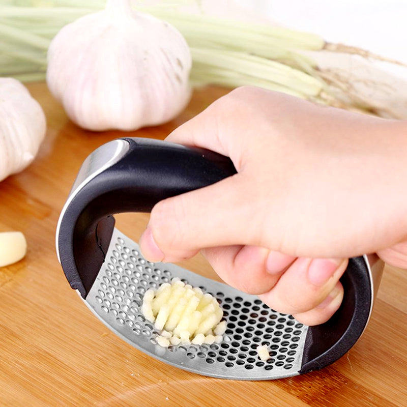 Effortless Stainless Steel Garlic Press Rocker – Ergonomic Garlic Crusher and Mincer